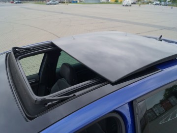 Volkswagen Golf R 2,0 TSI 310 KM DSG7 4Motion &ndash; Więcej Golfa w Golfie